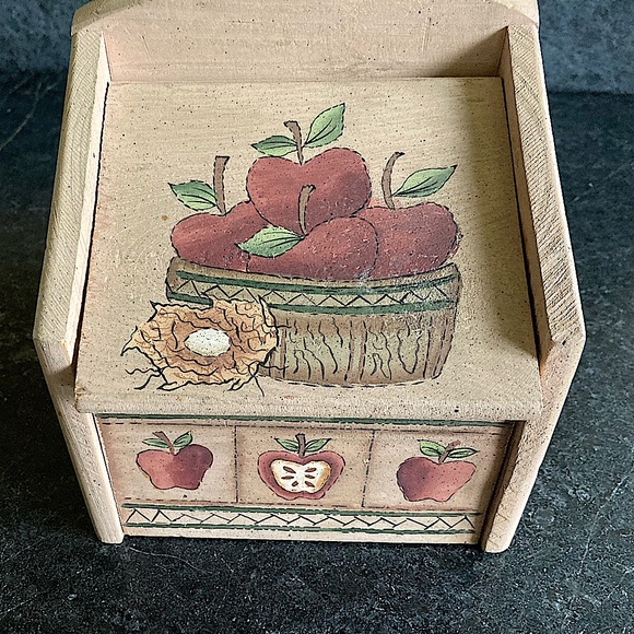 Recipe Box with Apples and Bird design - Picture 2 of 8